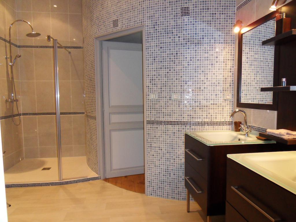 Chateau De Clermont-Saves L'Isle-Jourdain (Gers) Room photo